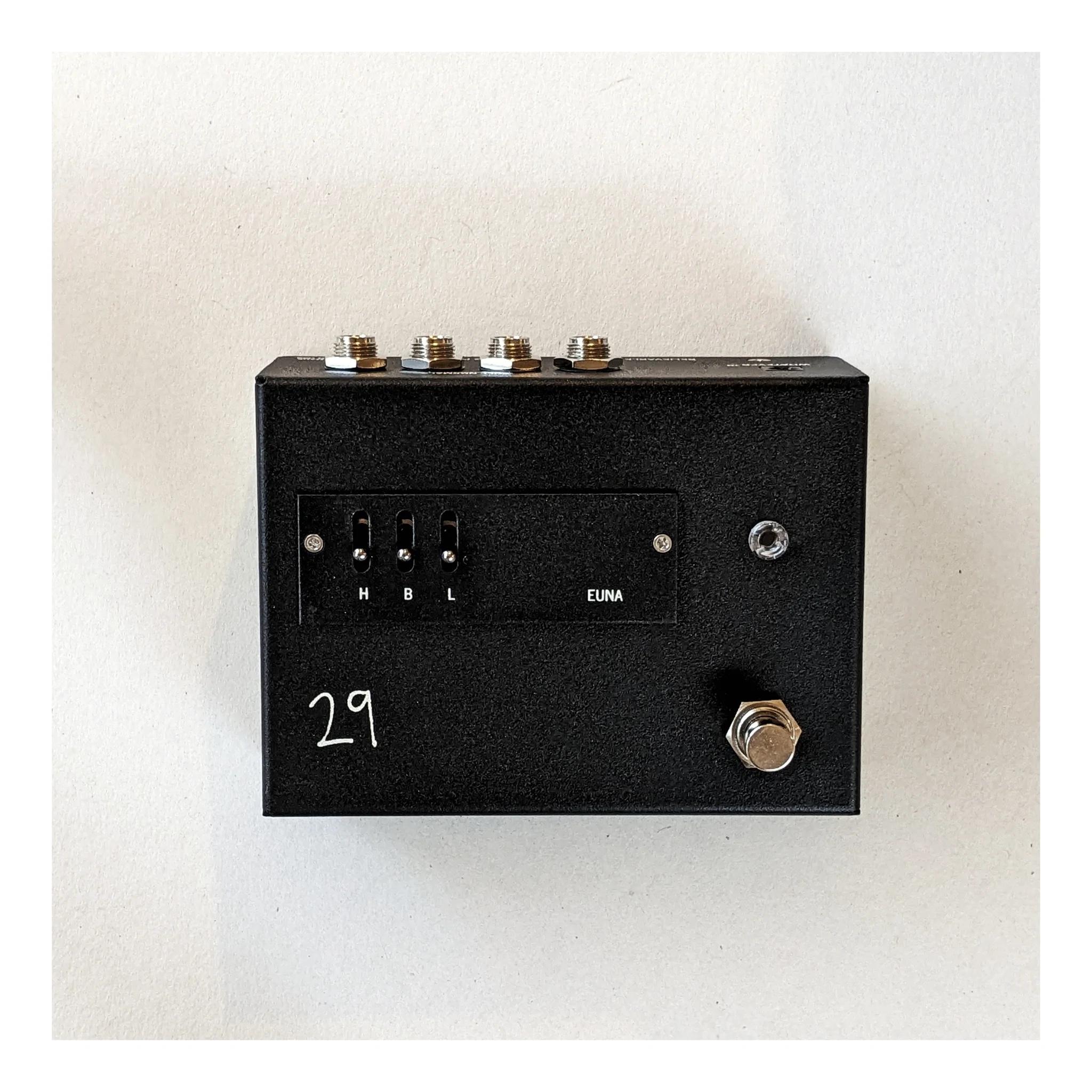 29 Pedals EUNA | Axe And You Shall Receive